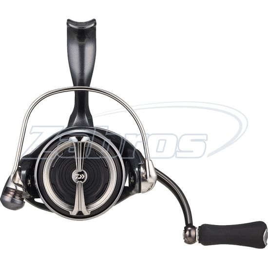 Картинка Daiwa 24 Luvias ST, LT2000S-P