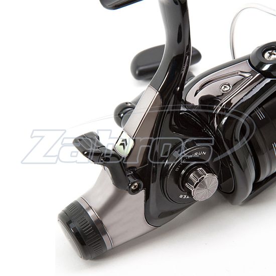 Фото Daiwa Black Widow BR, 3500A